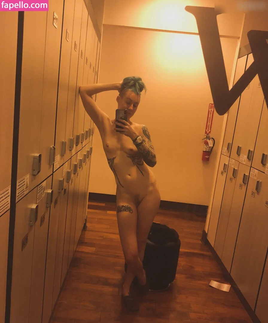 CBG19 / Comic Book Girl 19 / DanikaXIX Onlyfans Photo Gallery 