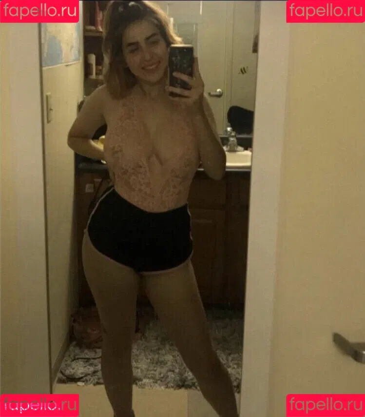 Megan Bitchell / MeganBitchell / lucyskyes / megan.bitchell / megbitchell Onlyfans Photo Gallery 