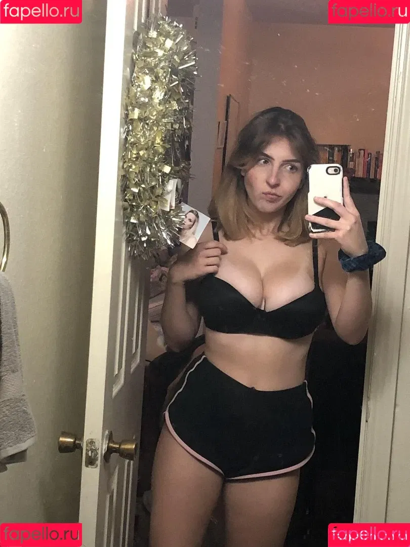 Megan Bitchell / MeganBitchell / lucyskyes / megan.bitchell / megbitchell Onlyfans Photo Gallery 