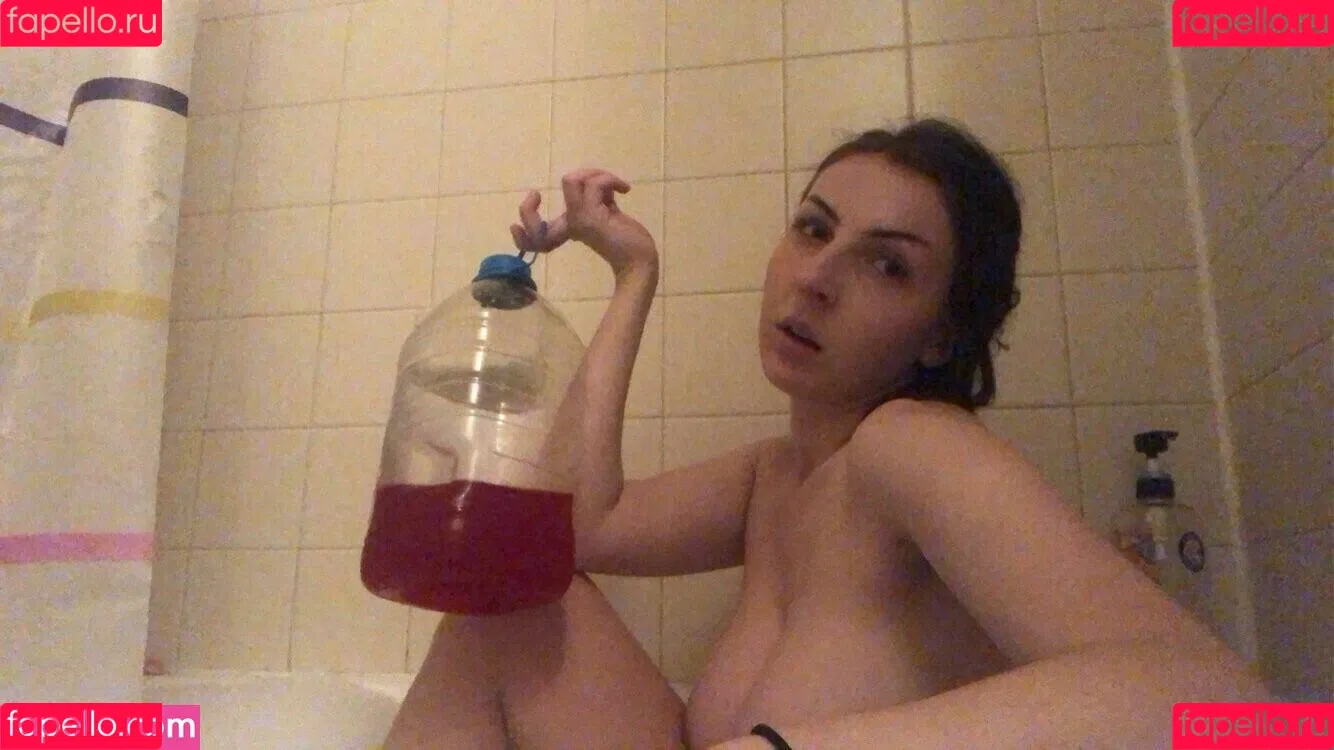 Megan Bitchell / MeganBitchell / lucyskyes / megan.bitchell / megbitchell Onlyfans Photo Gallery 