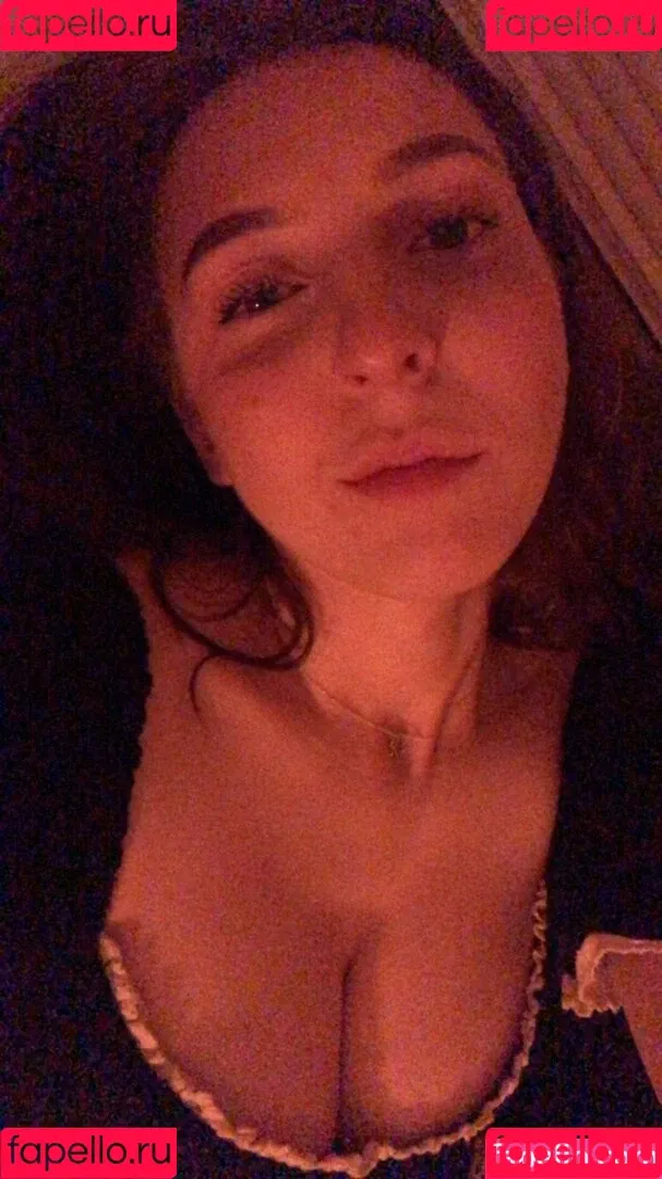 Megan Bitchell / MeganBitchell / lucyskyes / megan.bitchell / megbitchell Onlyfans Photo Gallery 