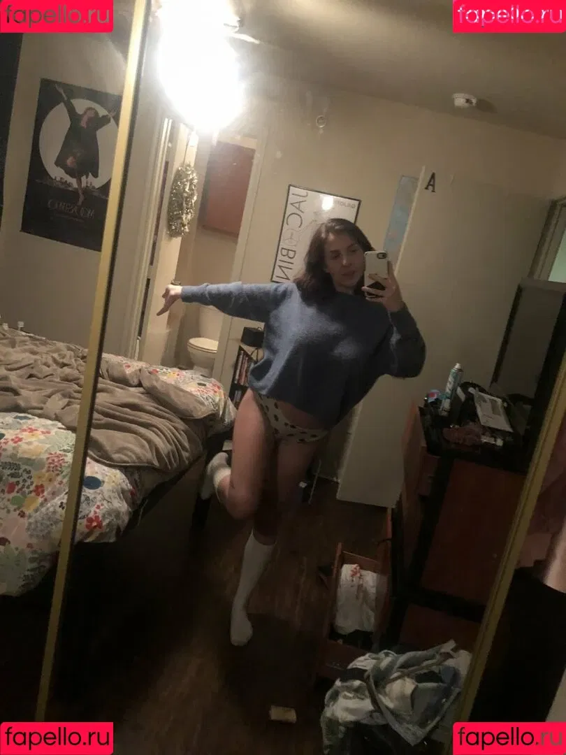 Megan Bitchell / MeganBitchell / lucyskyes / megan.bitchell / megbitchell Onlyfans Photo Gallery 