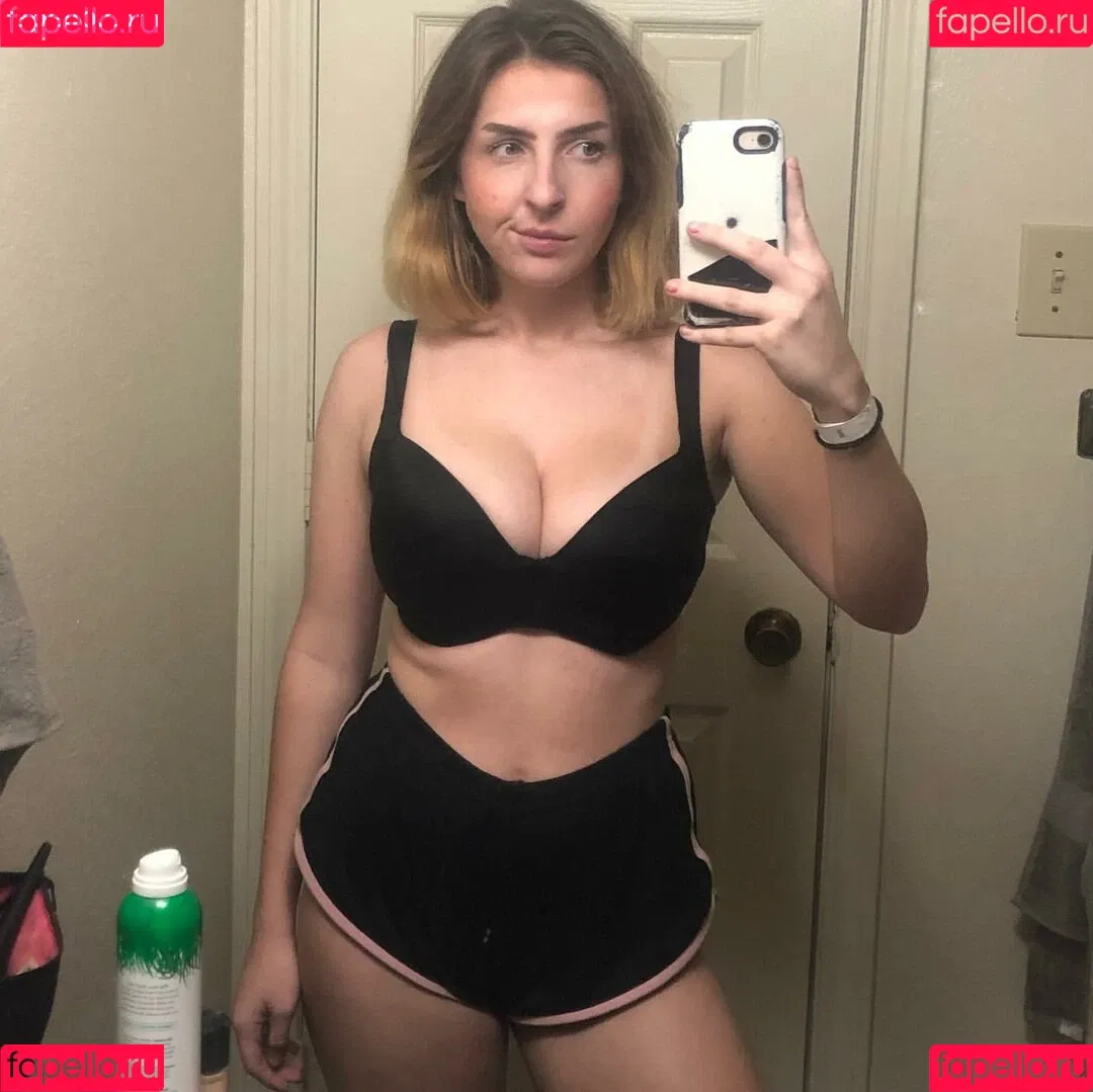 Megan Bitchell / MeganBitchell / lucyskyes / megan.bitchell / megbitchell Onlyfans Photo Gallery 