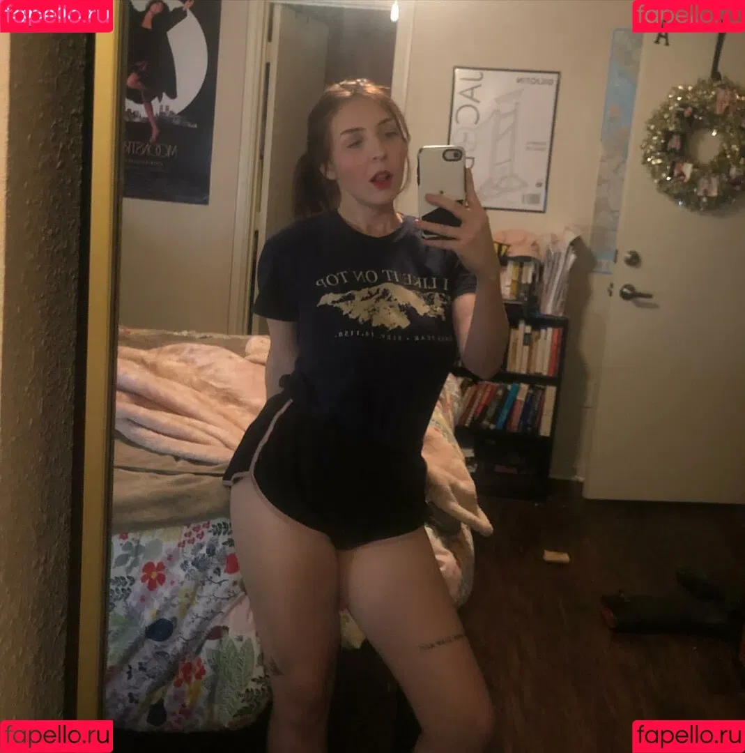 Megan Bitchell / MeganBitchell / lucyskyes / megan.bitchell / megbitchell Onlyfans Photo Gallery 