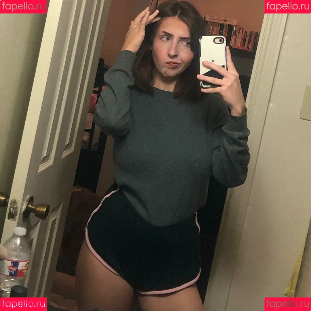 Megan Bitchell / MeganBitchell / lucyskyes / megan.bitchell / megbitchell Onlyfans Photo Gallery 