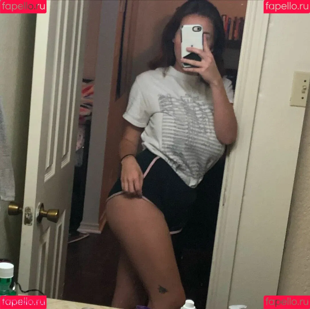 Megan Bitchell / MeganBitchell / lucyskyes / megan.bitchell / megbitchell Onlyfans Photo Gallery 