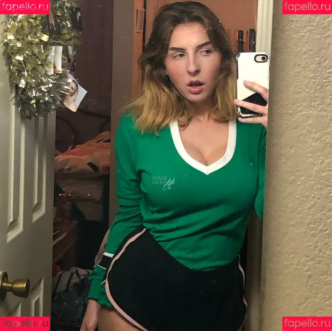 Megan Bitchell / MeganBitchell / lucyskyes / megan.bitchell / megbitchell Onlyfans Photo Gallery 