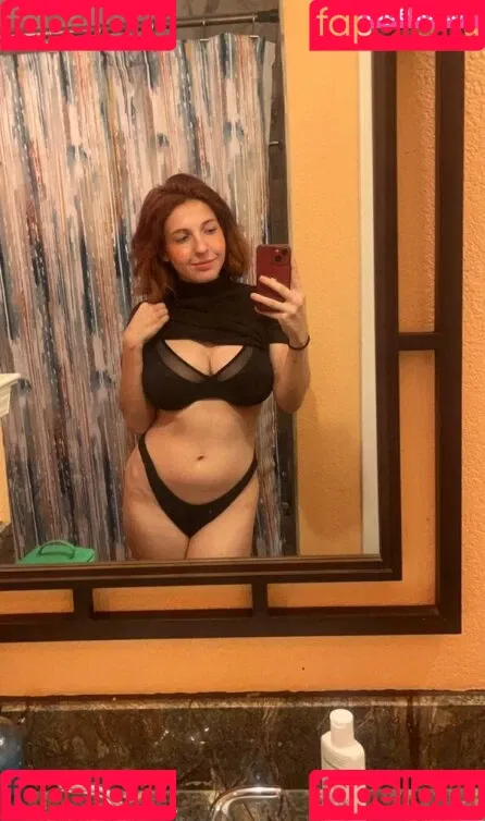 Megan Bitchell / MeganBitchell / lucyskyes / megan.bitchell / megbitchell Onlyfans Photo Gallery 