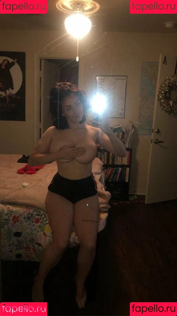 Megan Bitchell / MeganBitchell / lucyskyes / megan.bitchell / megbitchell Onlyfans Photo Gallery 