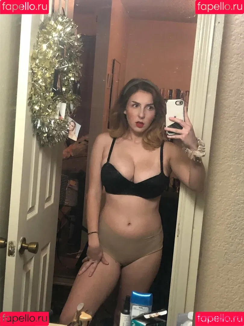 Megan Bitchell / MeganBitchell / lucyskyes / megan.bitchell / megbitchell Onlyfans Photo Gallery 