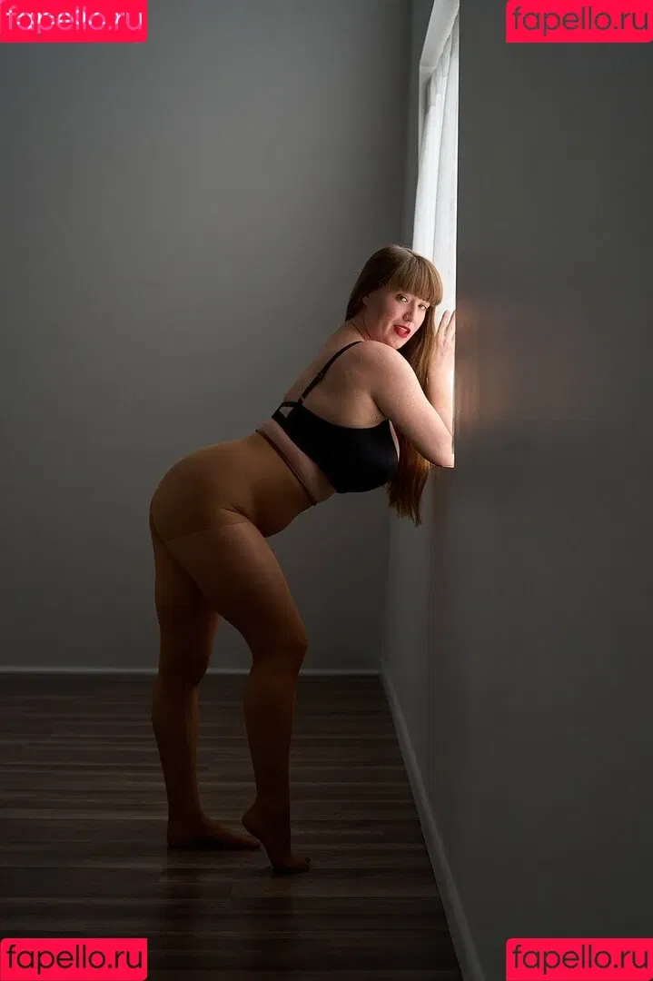loisplz / lomeinnoodles19 Onlyfans Photo Gallery 
