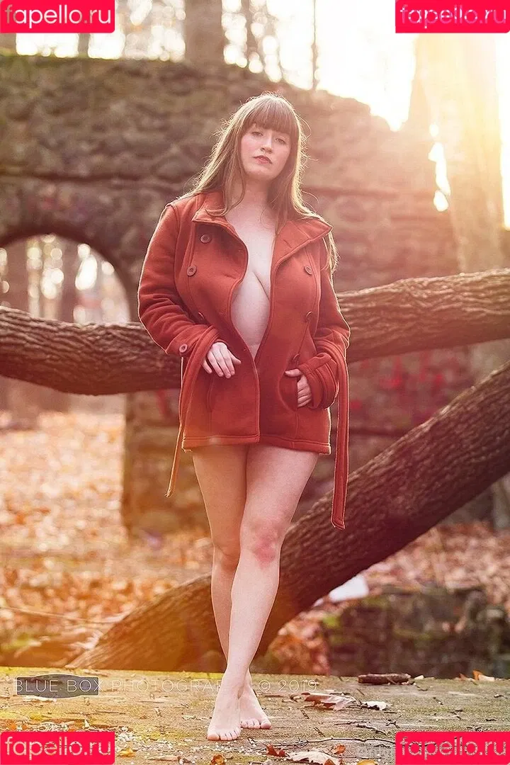 loisplz / lomeinnoodles19 Onlyfans Photo Gallery 