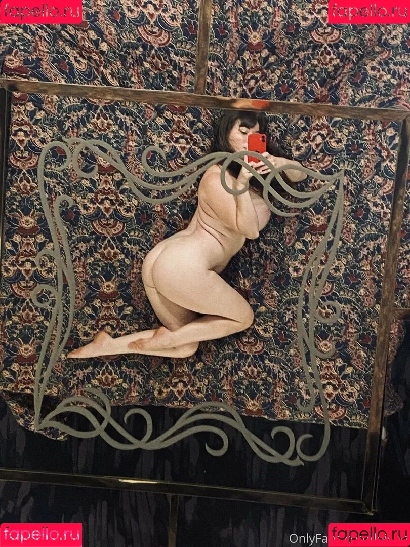 loisplz / lomeinnoodles19 Onlyfans Photo Gallery 