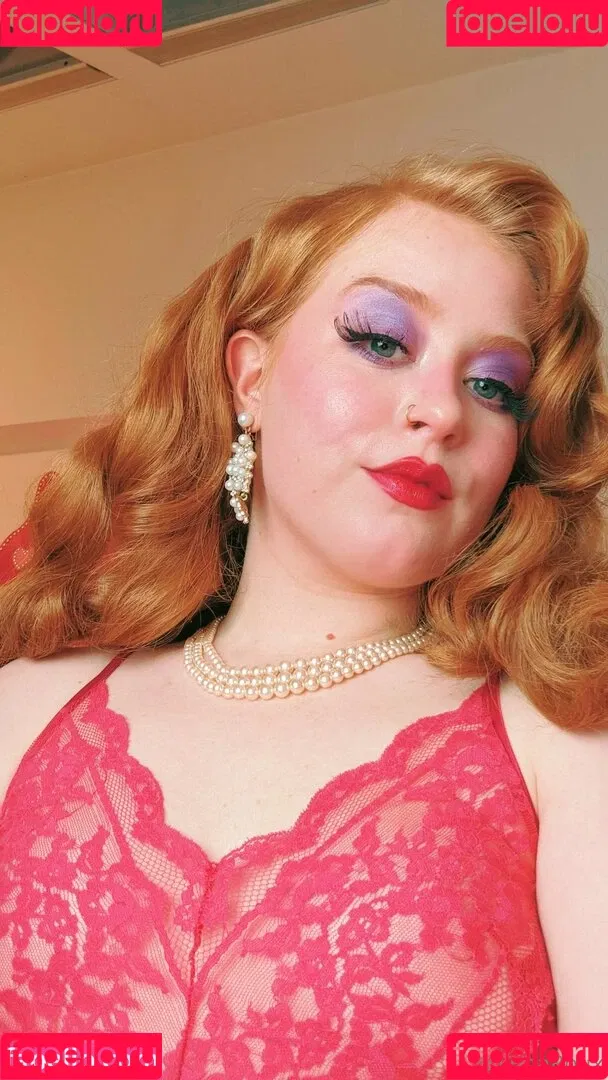 lunaroux / mslunaroux Onlyfans Photo Gallery 