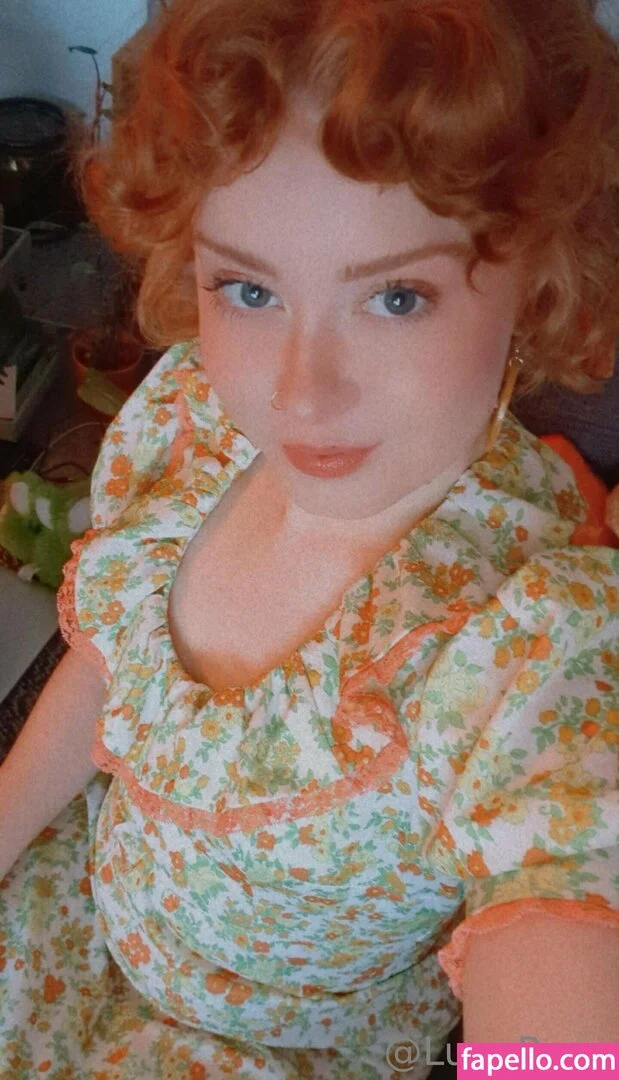 lunaroux / mslunaroux Onlyfans Photo Gallery 