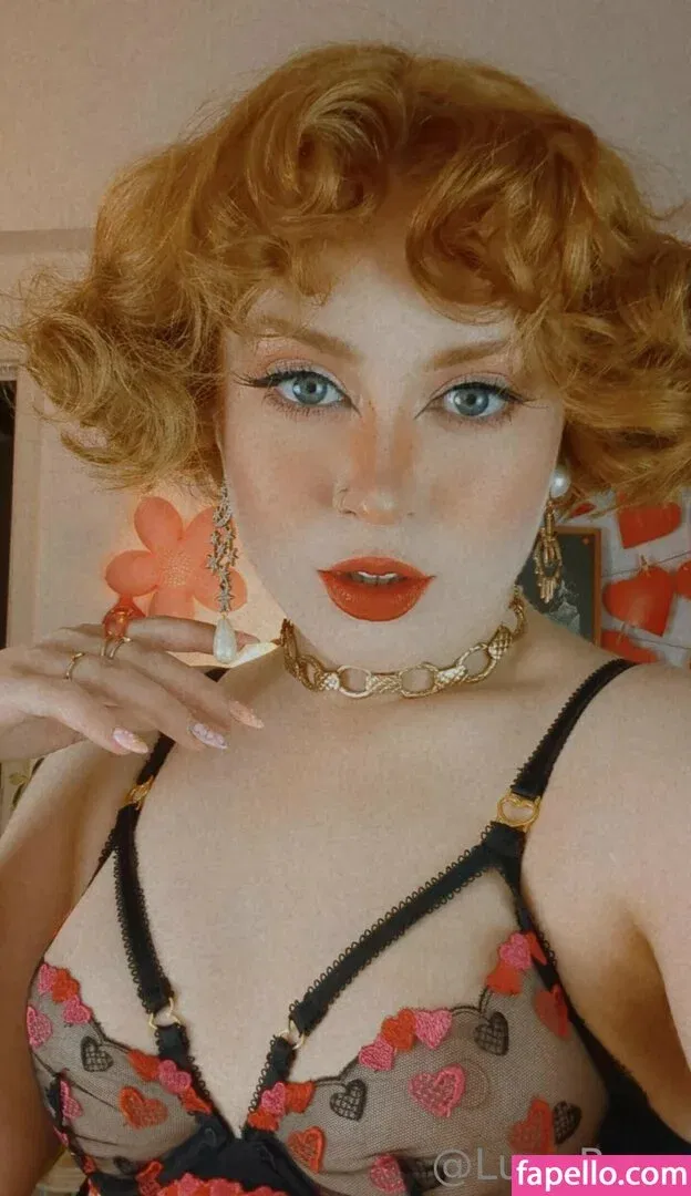 lunaroux / mslunaroux Onlyfans Photo Gallery 