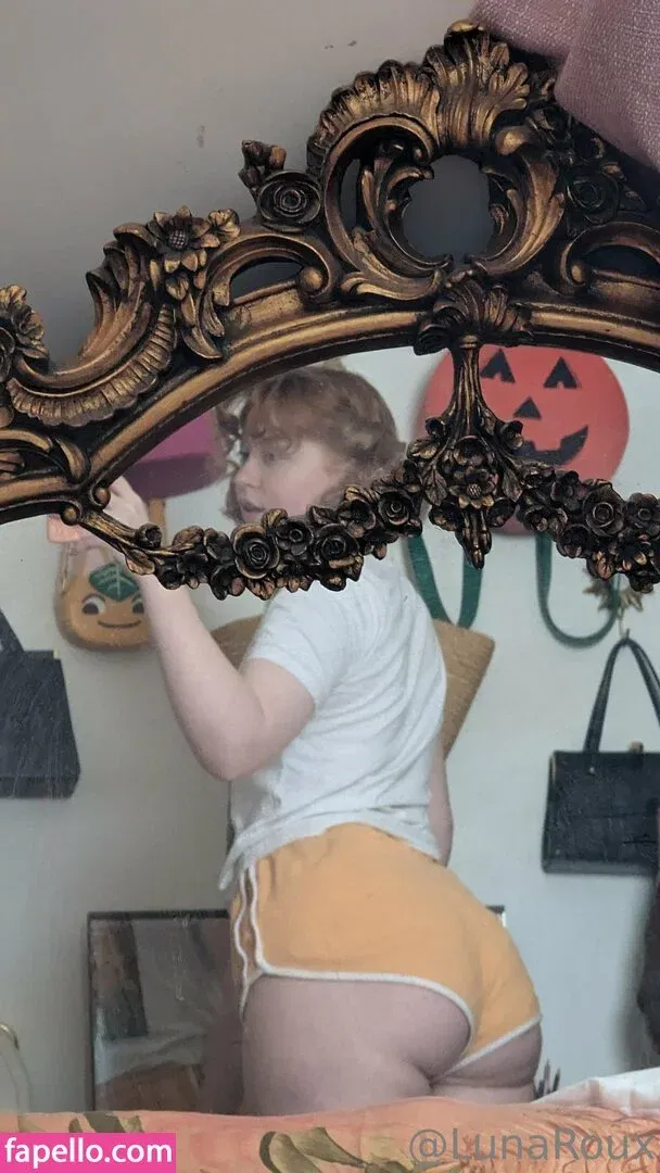 lunaroux / mslunaroux Onlyfans Photo Gallery 