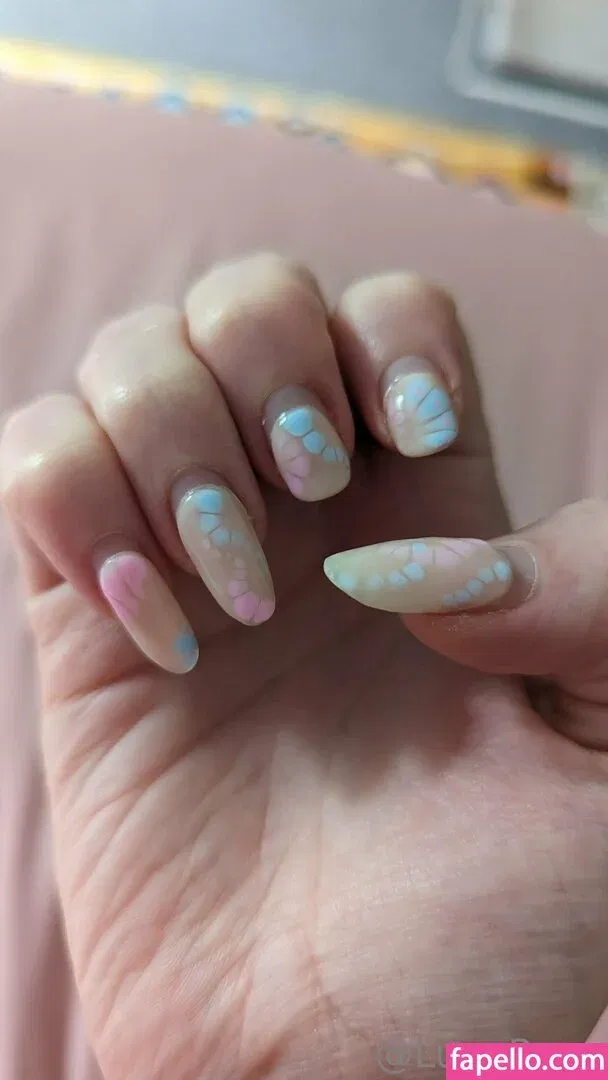 lunaroux / mslunaroux Onlyfans Photo Gallery 