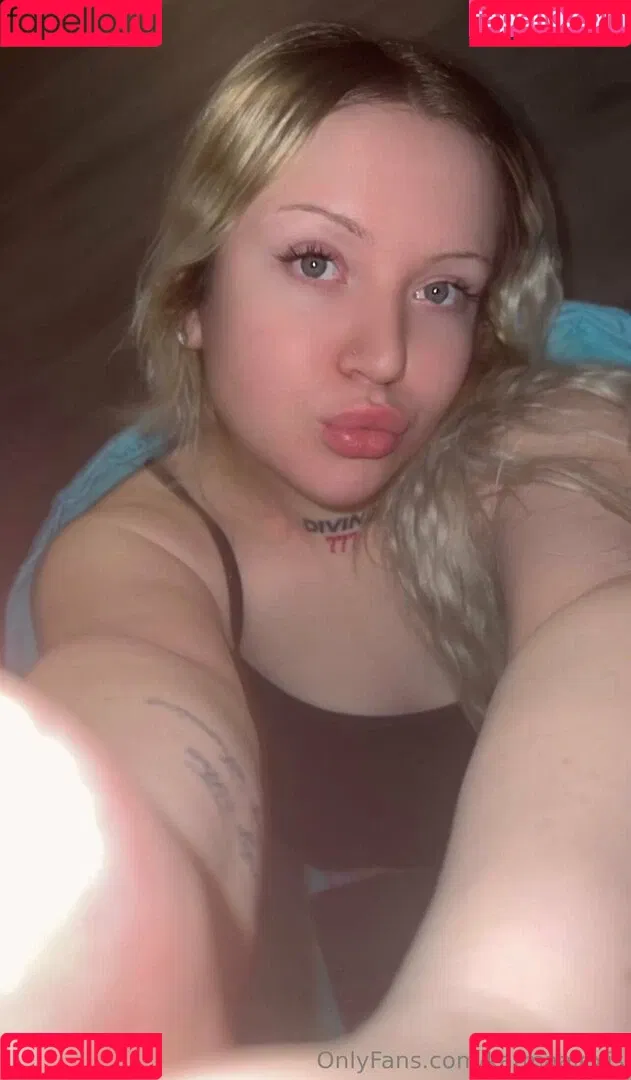 karmaalexis / karmaalexiscampbell Onlyfans Photo Gallery 