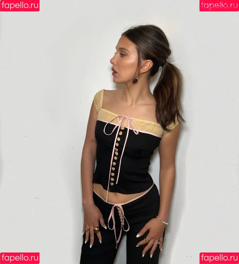 Millie Bobby Brown / milliebobbybrown Onlyfans Photo Gallery 