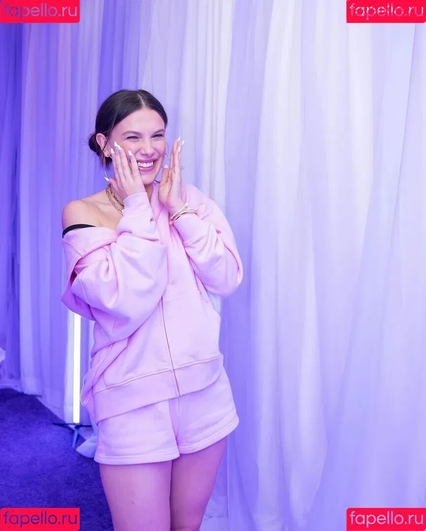Millie Bobby Brown / milliebobbybrown Onlyfans Photo Gallery 