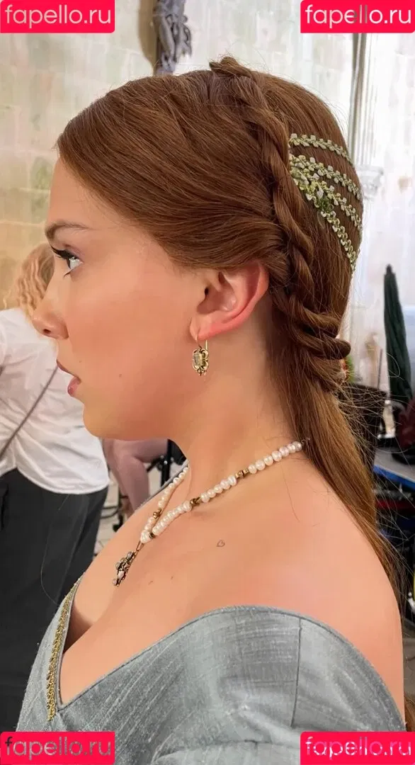 Millie Bobby Brown / milliebobbybrown Onlyfans Photo Gallery 