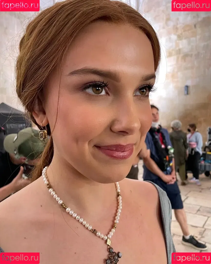 Millie Bobby Brown / milliebobbybrown Onlyfans Photo Gallery 