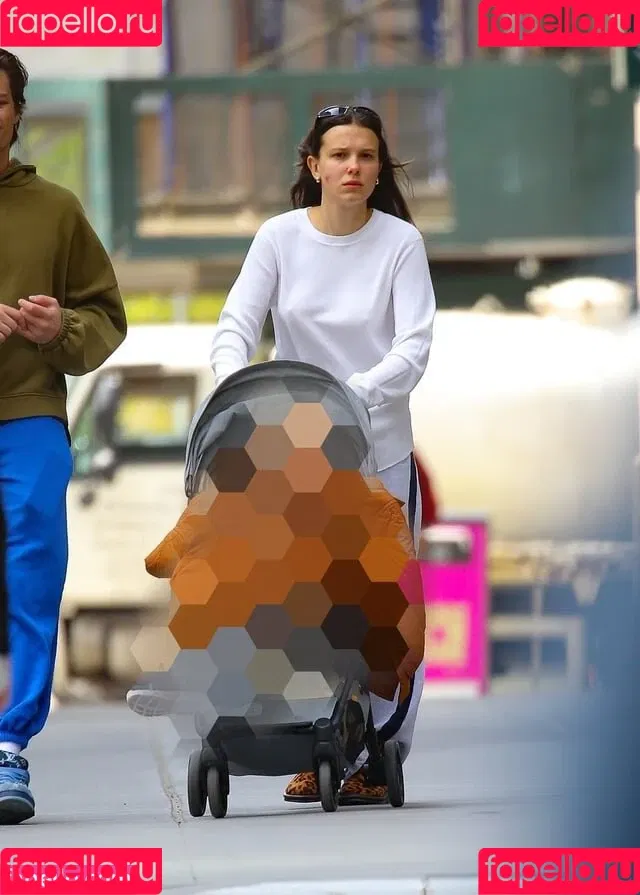 Millie Bobby Brown / milliebobbybrown Onlyfans Photo Gallery 