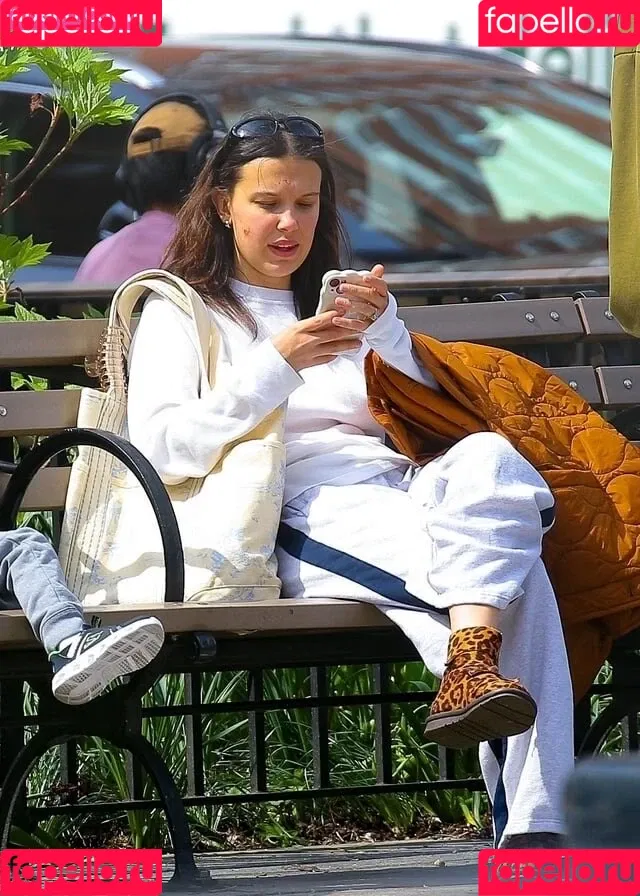 Millie Bobby Brown / milliebobbybrown Onlyfans Photo Gallery 