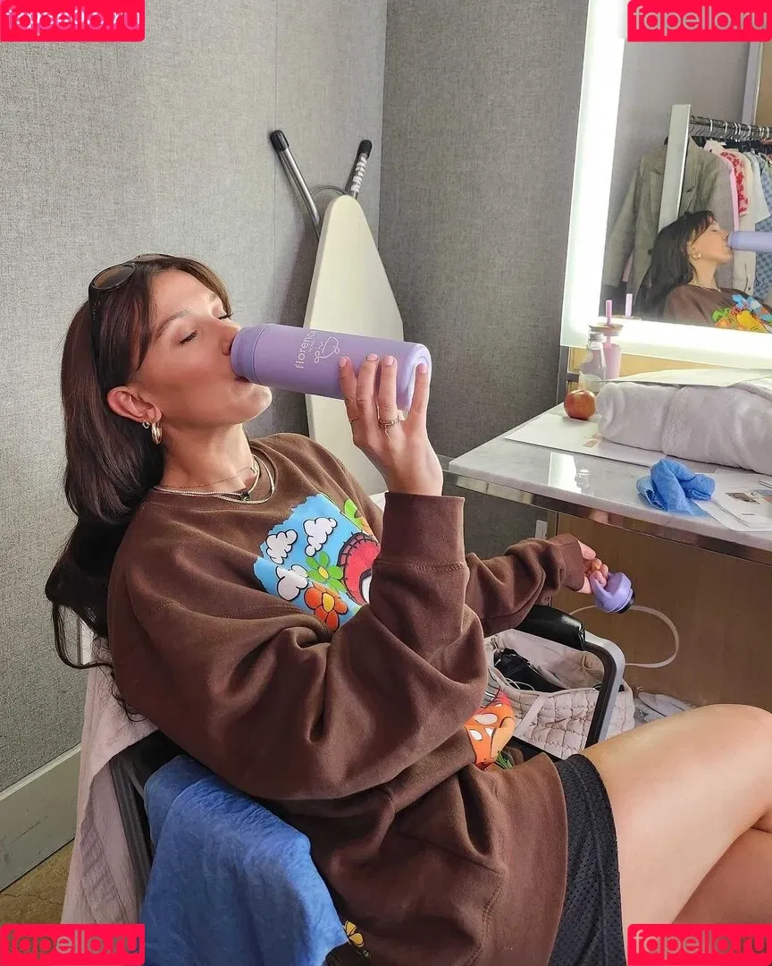 Millie Bobby Brown / milliebobbybrown Onlyfans Photo Gallery 