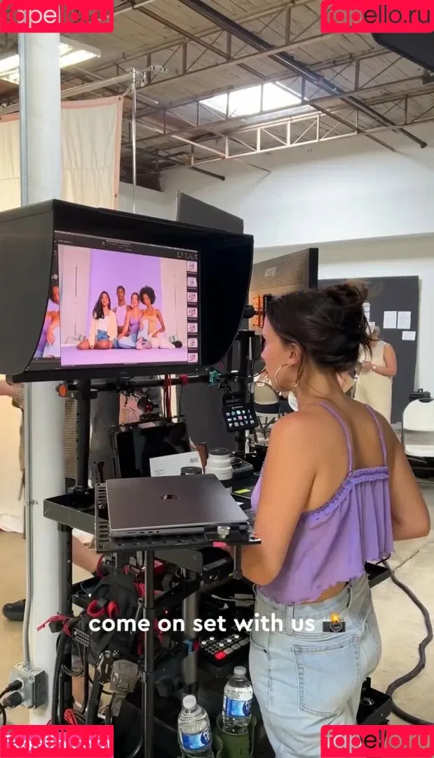 Millie Bobby Brown / milliebobbybrown Onlyfans Photo Gallery 