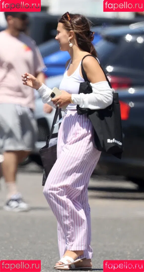 Millie Bobby Brown / milliebobbybrown Onlyfans Photo Gallery 