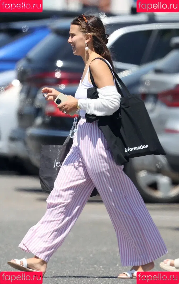 Millie Bobby Brown / milliebobbybrown Onlyfans Photo Gallery 