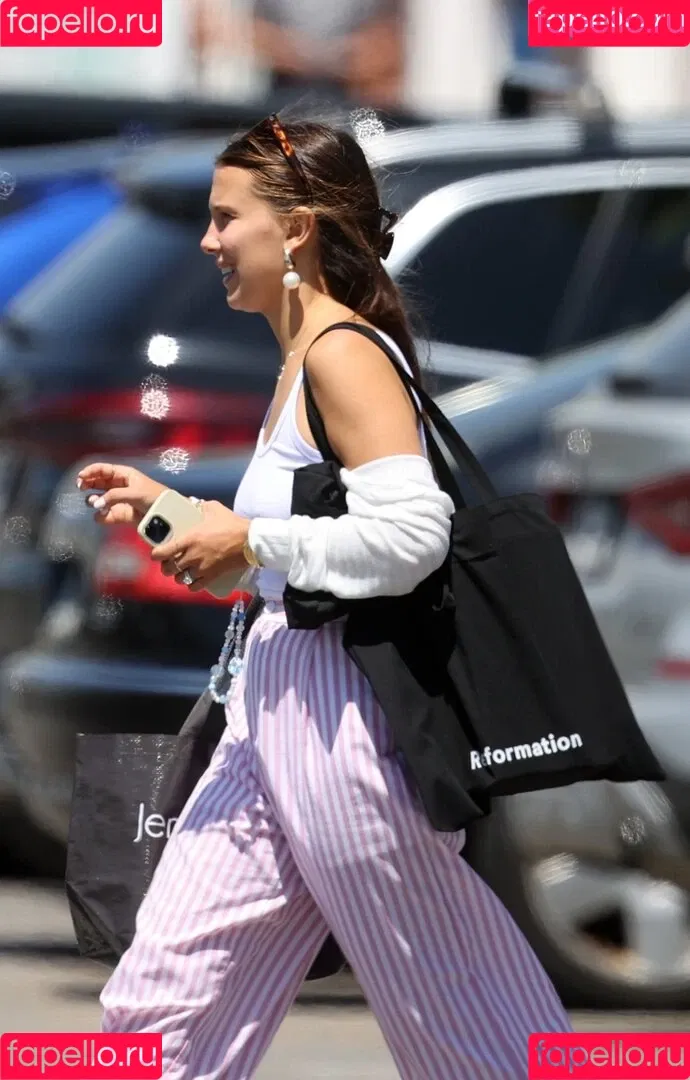 Millie Bobby Brown / milliebobbybrown Onlyfans Photo Gallery 