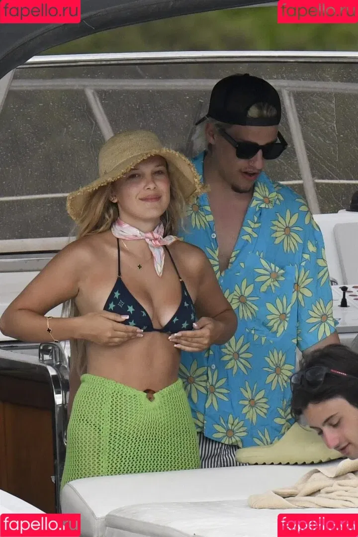 Millie Bobby Brown / milliebobbybrown Onlyfans Photo Gallery 