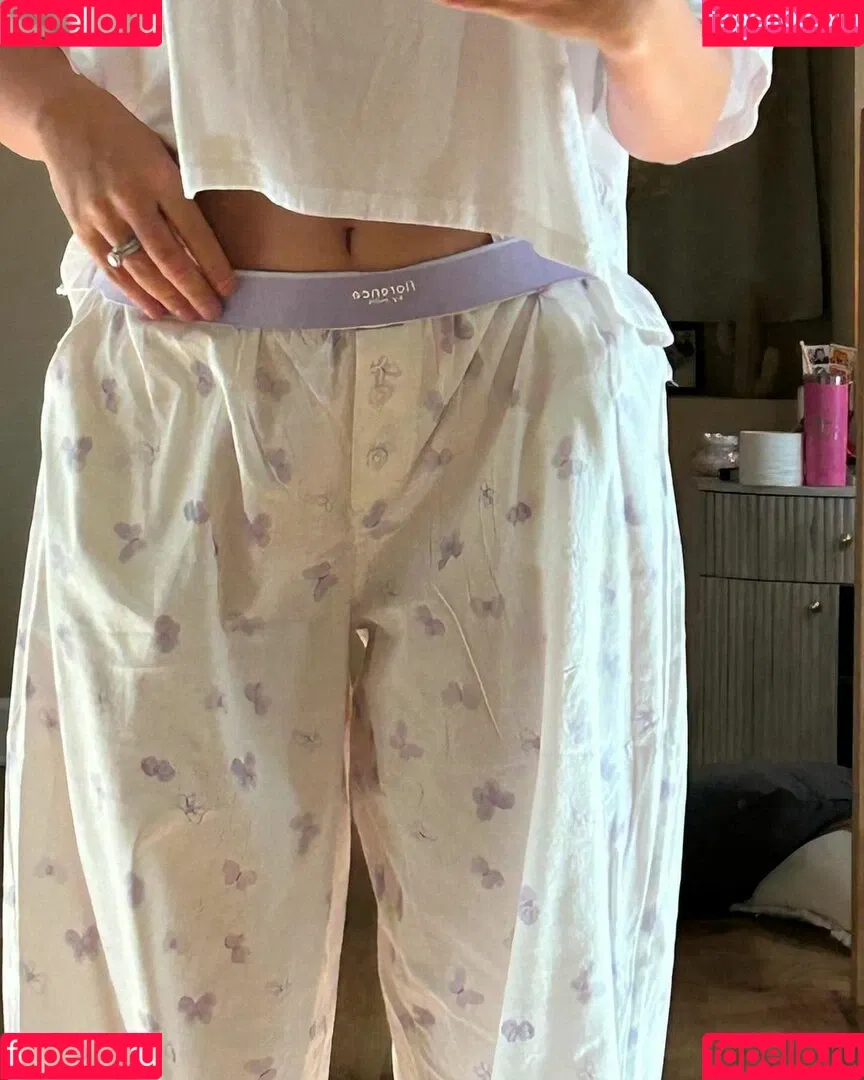 Millie Bobby Brown / milliebobbybrown Onlyfans Photo Gallery 