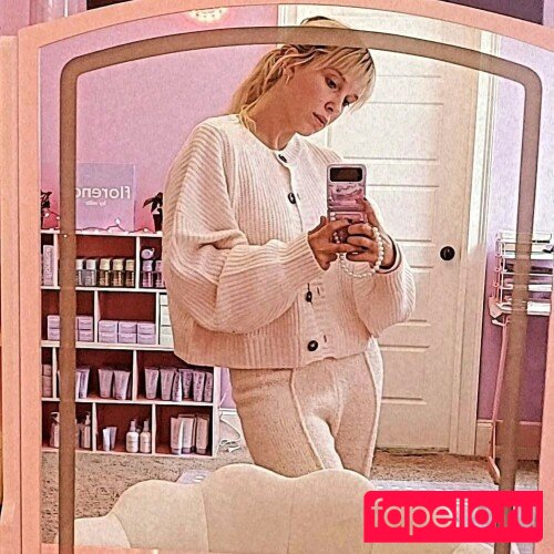 Millie Bobby Brown Nude Onlyfans Photo 26