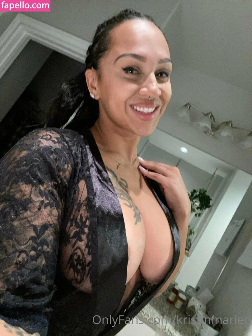 Kris Marie / krismariee / krismarietv Onlyfans Photo Gallery 