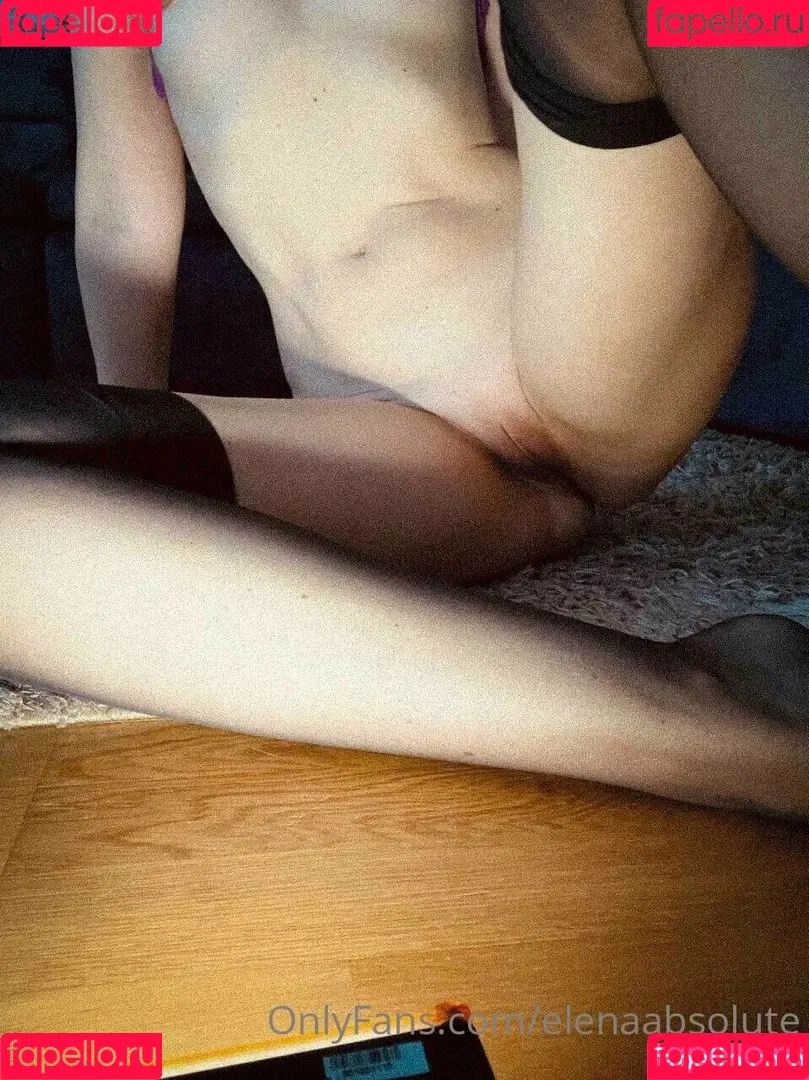 AbsoluteElena / Elena Ptena / Hot Mum / elenaabsolute Onlyfans Photo Gallery 