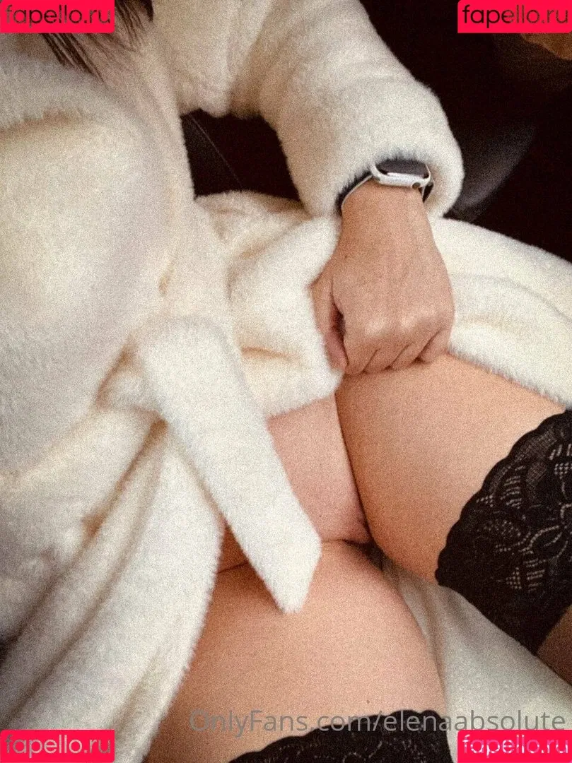 AbsoluteElena / Elena Ptena / Hot Mum / elenaabsolute Onlyfans Photo Gallery 