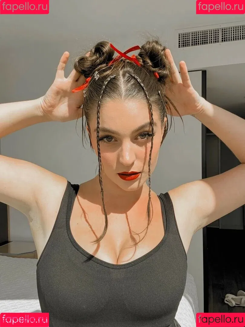 Taya Miller / Tayamillerr / taya_miller / tayamiller Onlyfans Photo Gallery 