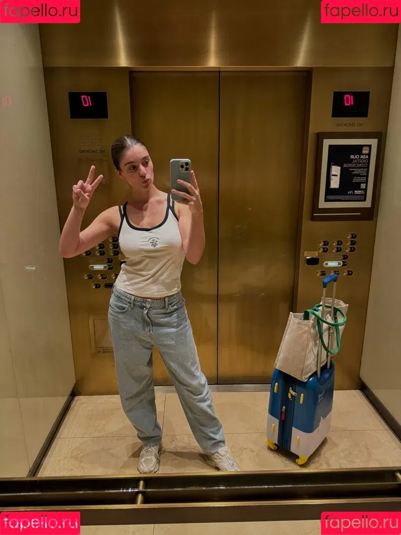Taya Miller / Tayamillerr / taya_miller / tayamiller Onlyfans Photo Gallery 