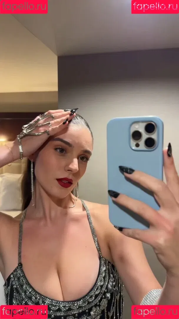 Taya Miller / Tayamillerr / taya_miller / tayamiller Onlyfans Photo Gallery 