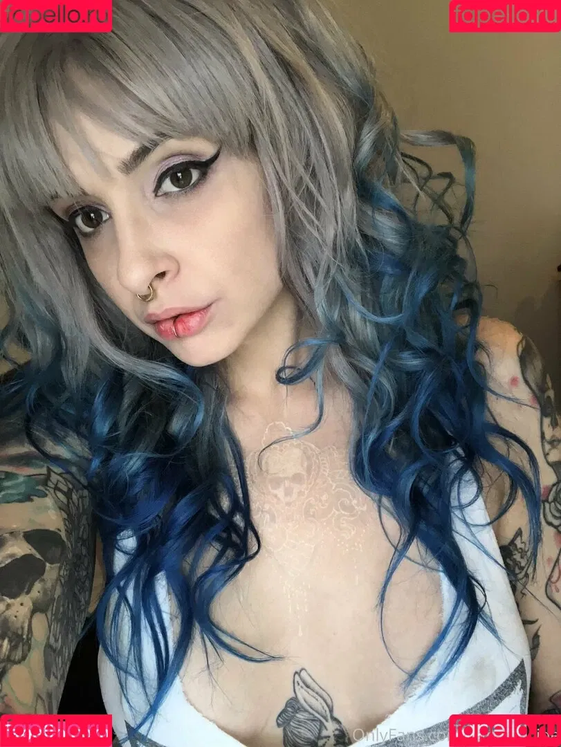 vanphell / vanthill_r Onlyfans Photo Gallery 