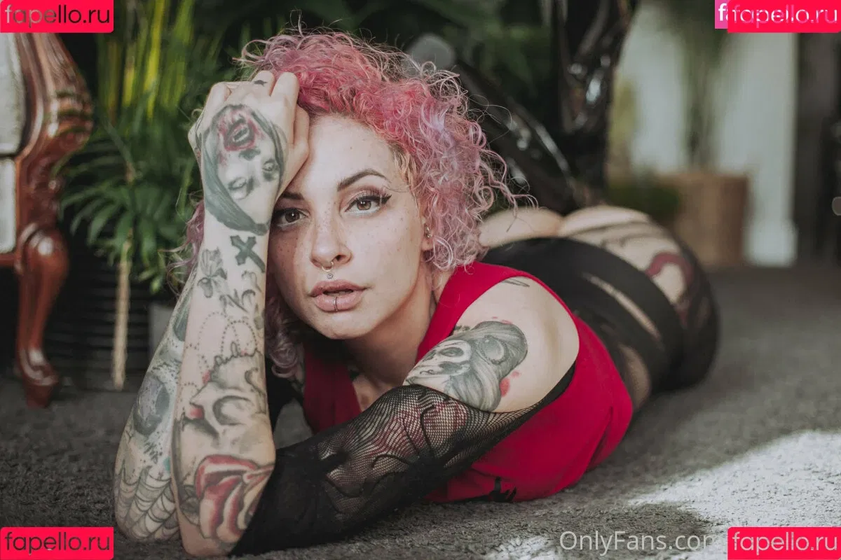 vanphell / vanthill_r Onlyfans Photo Gallery 