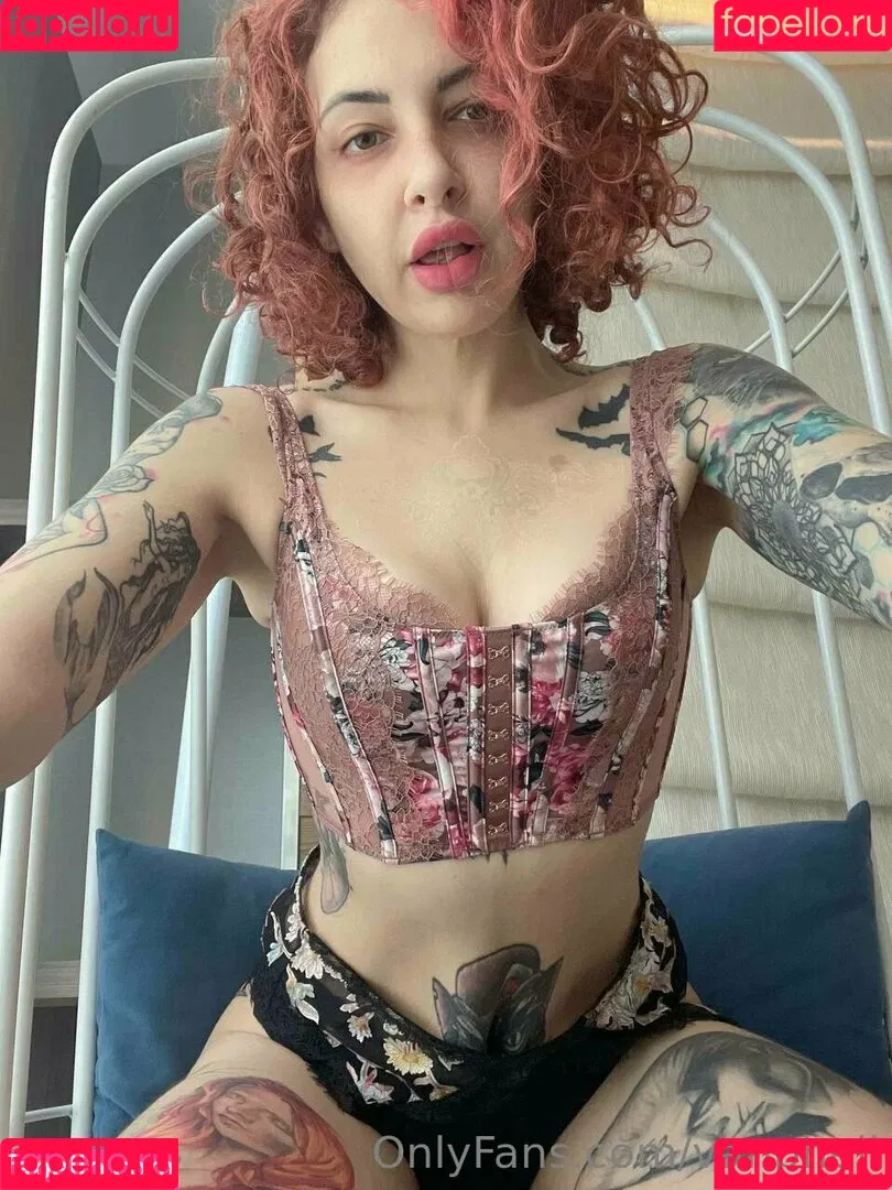 vanphell / vanthill_r Onlyfans Photo Gallery 