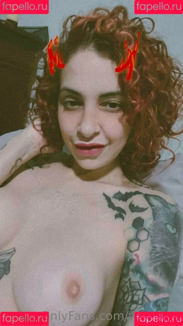vanphell / vanthill_r Onlyfans Photo Gallery 