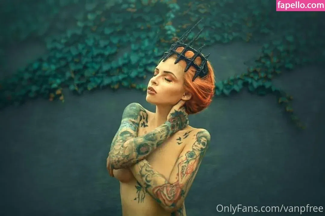 vanphell / vanthill_r Onlyfans Photo Gallery 