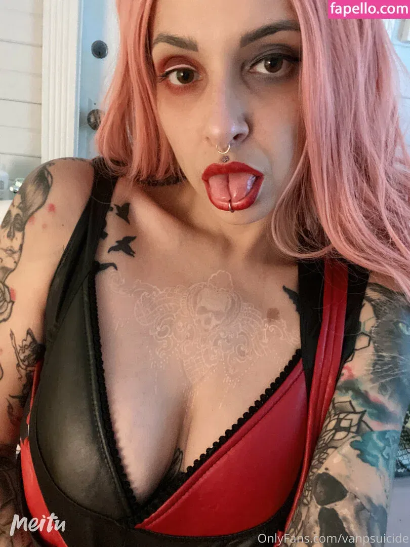 vanphell / vanthill_r Onlyfans Photo Gallery 