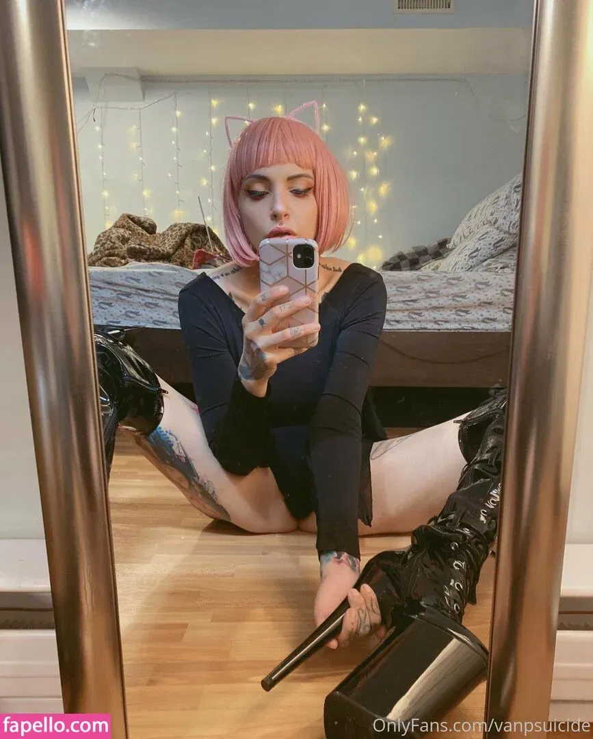 vanphell / vanthill_r Onlyfans Photo Gallery 